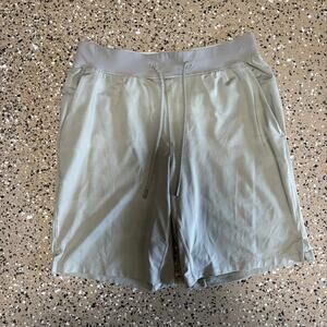 Lululemon T.H.E. Short 9" *Linerless Men's L Gray Camo VMXR Athletic Training